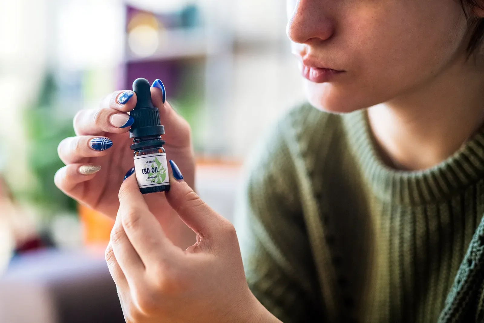 How to Read Healthy Aging Claims Before You Add CBD to a Routine